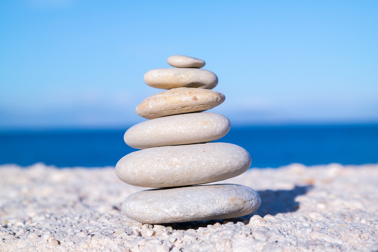 rock-balance-spa-4239772 rock, balance, spa-4239772.jpg
